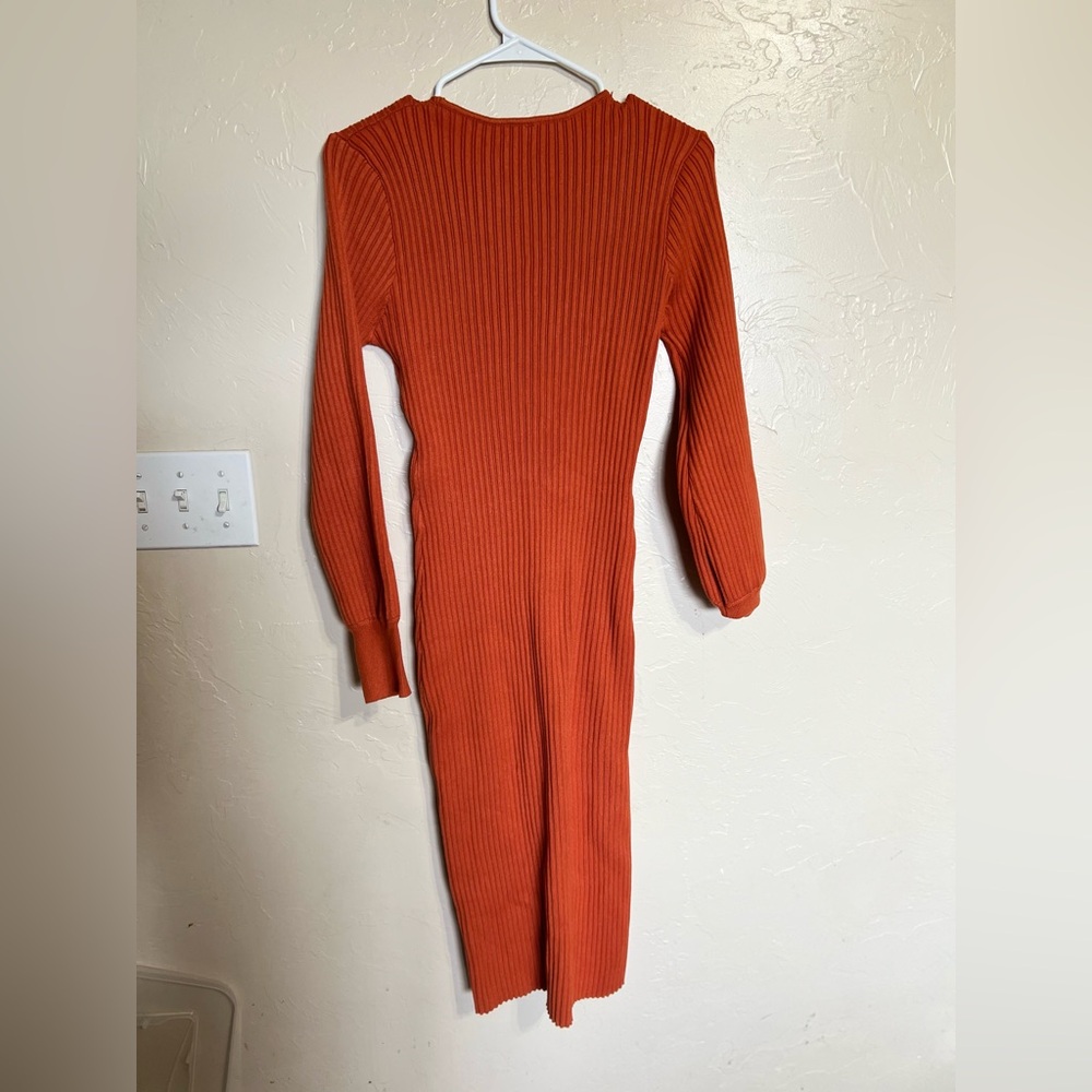 Rust Long Sleeve Ribbed Dress - Picture 6 of 9